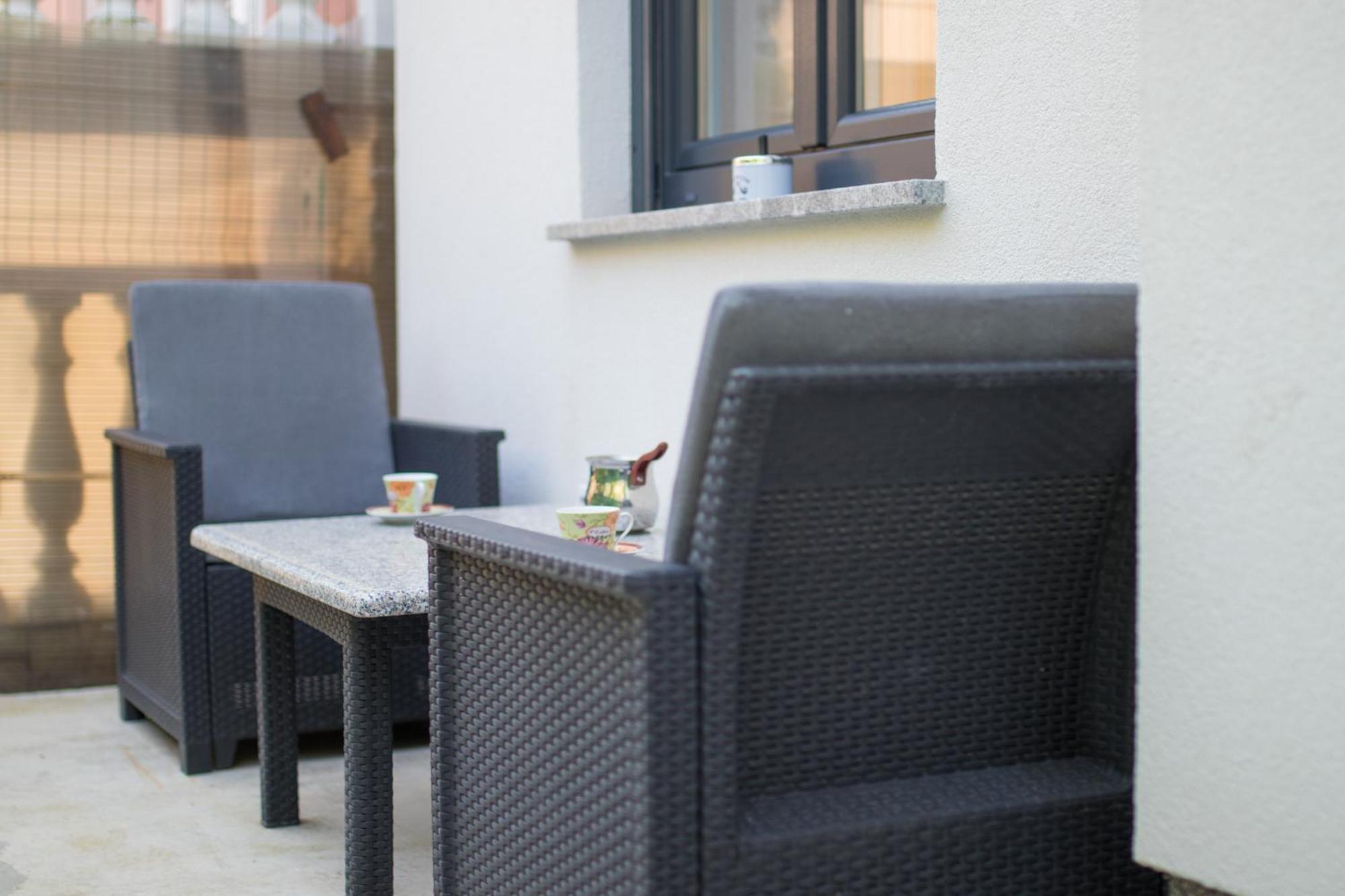Apartmani Mario Malinska Ngoại thất bức ảnh